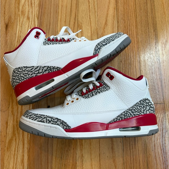 Jordan 3 Cardinal Red - Picture 2 of 7